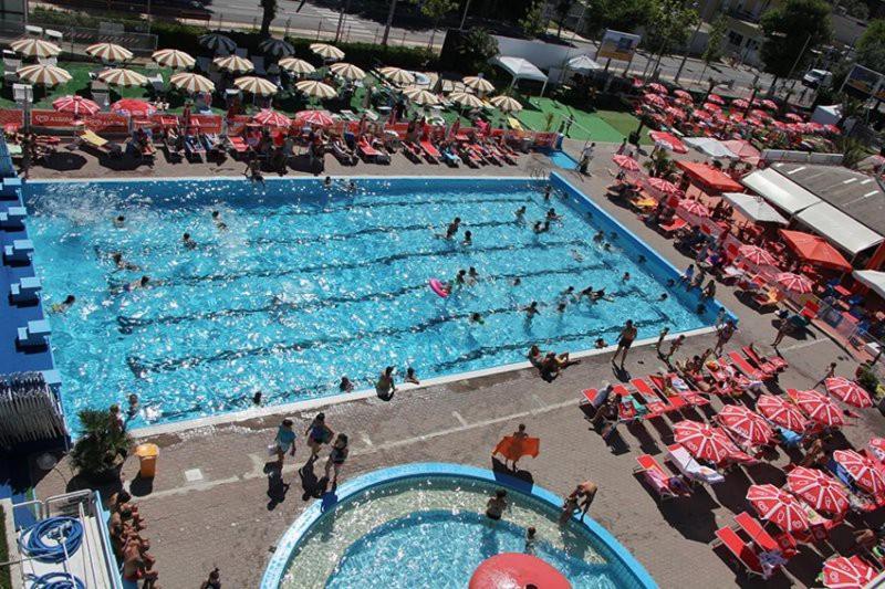 Hotel Vera Riccione Ngoại thất bức ảnh