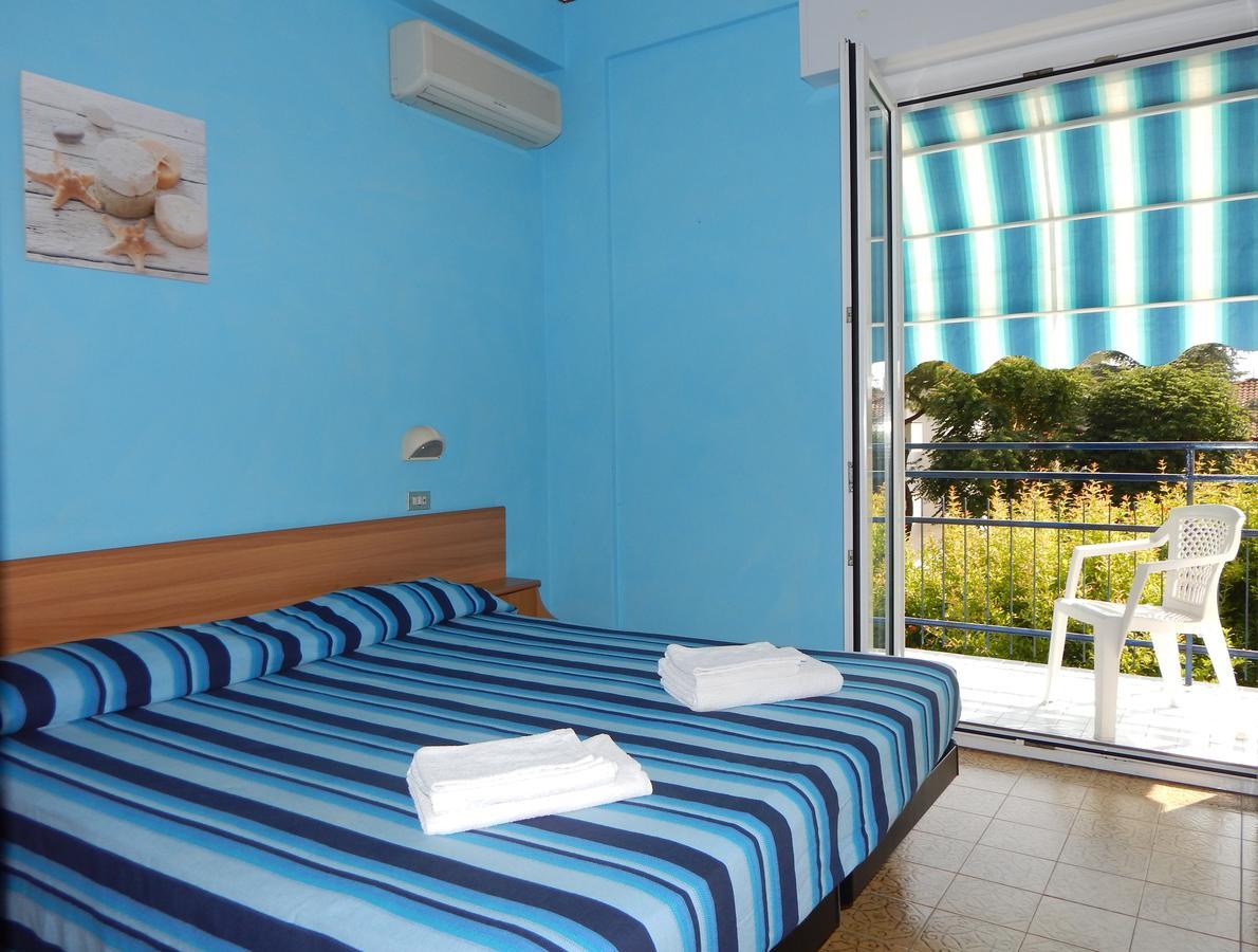 Hotel Vera Riccione Ngoại thất bức ảnh